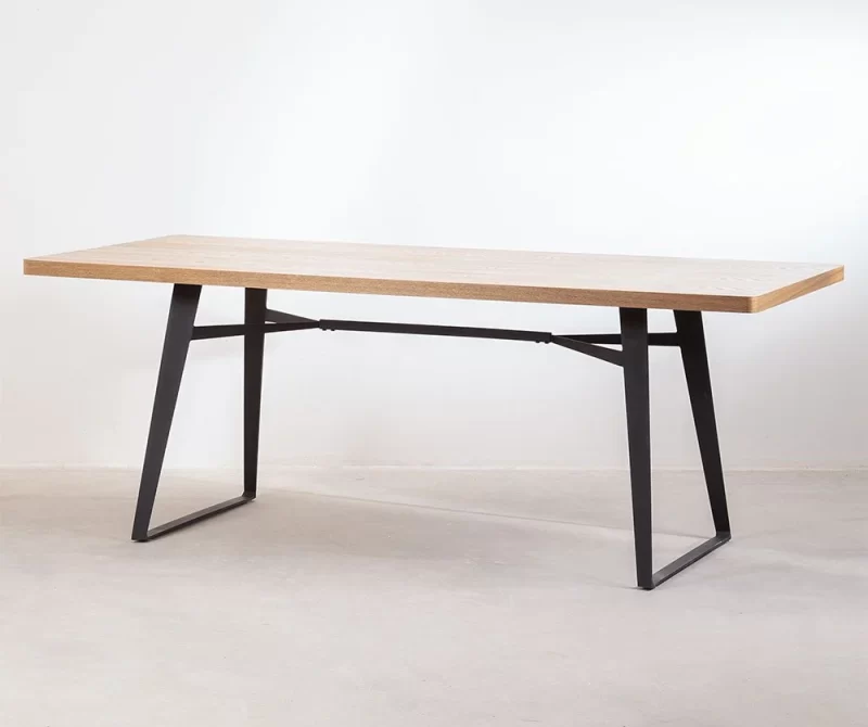 mesa-de-comedor-en-mdf-y-metal-200x90-cm-inma.webp
