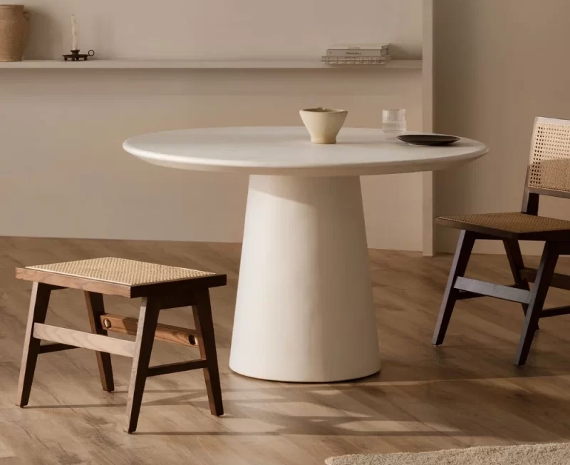 mesa-de-comedor-redonda-en-cemento-o120-cm-zillad.webp