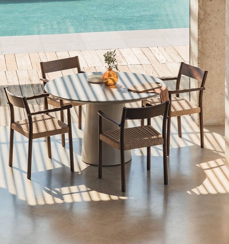mesa-de-comedor-redonda-en-cemento-o120-cm-zillad (14) AA