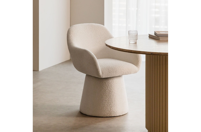 silla-de-comedor-con-reposabrazos-tapizada-erica-AAk