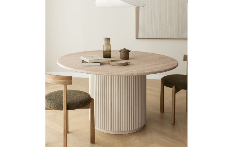 mesa-de-comedor-redonda-en-marmol-y-madera-de-mango-giselda-a