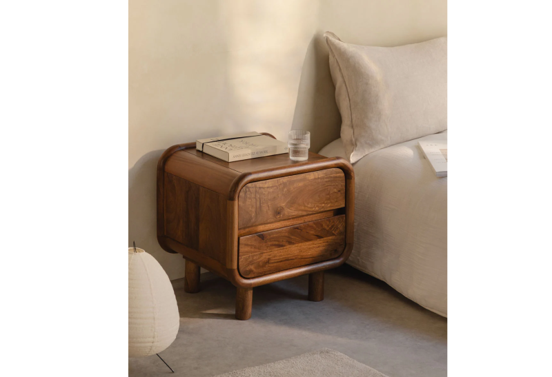 mesita-de-noche-50x43-cm-en-madera-de-mango-gina