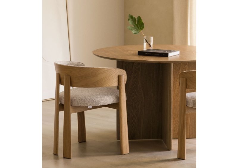 silla-de-comedor-en-madera-de-roble-y-tapizada-olea-a