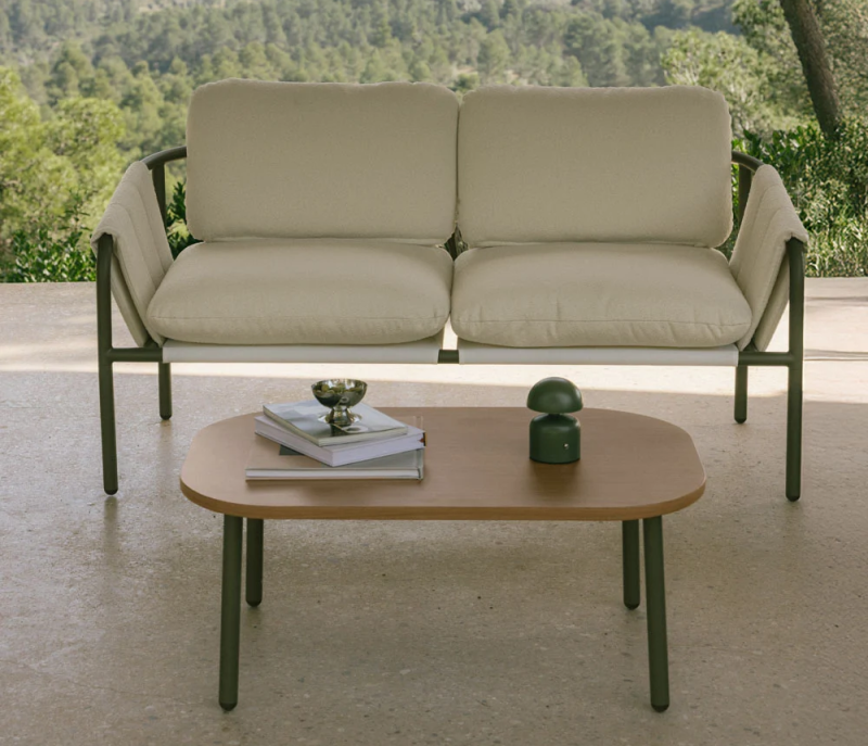 conjunto-de-jardin-con-sofa-de-2-plazas-tapizado-y-mesa-de-centro-en-acero-zunika